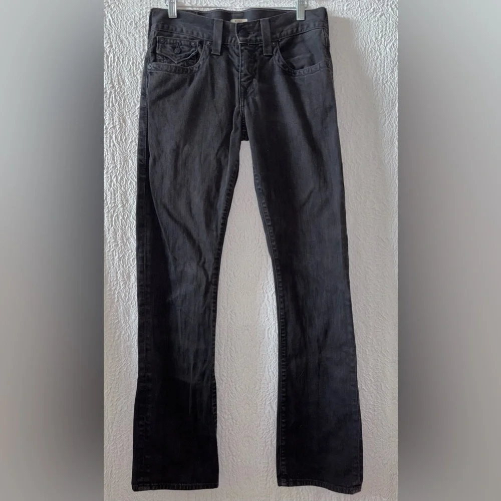 True Religion Ricky W/Flaps Relaxed Straight Jean